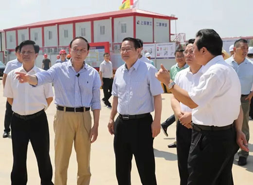 江西省省长易炼红莅临上；；g亚洲集团南昌项目建设现场调研