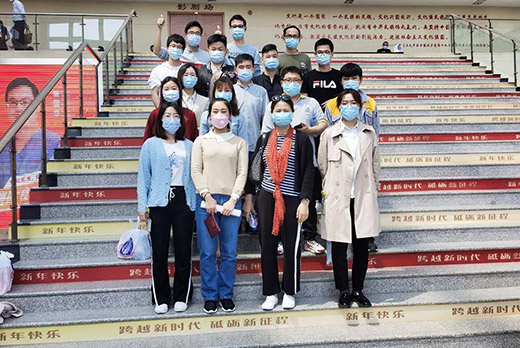 上海；；；g亚洲集团组织开展无偿献血活动
